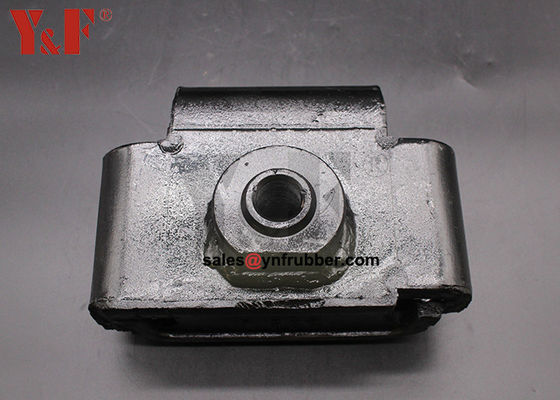 OEM Zwarte Flanged Rubber Mounts Leverancier Schokvermindering Uitstekend